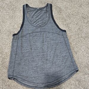 Lululemon Gray Black‎ Tank Size 6